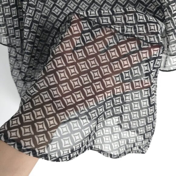 METROPOLIS COMPANY Strap Sleeveless‎ Layered Top Blouse Geometric Sheer SMALL - Picture 6 of 7